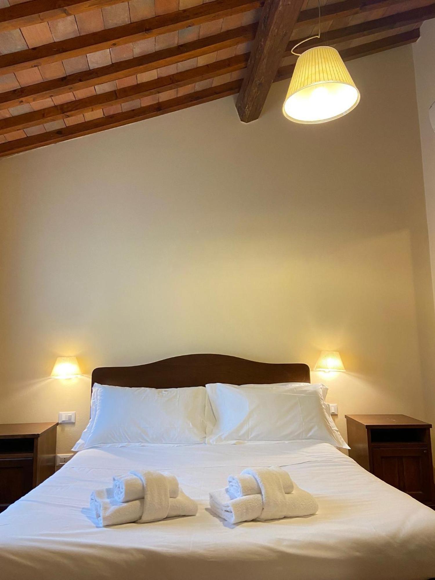 Bed and Breakfast Casale Dei Cento Acri Florenz Exterior foto